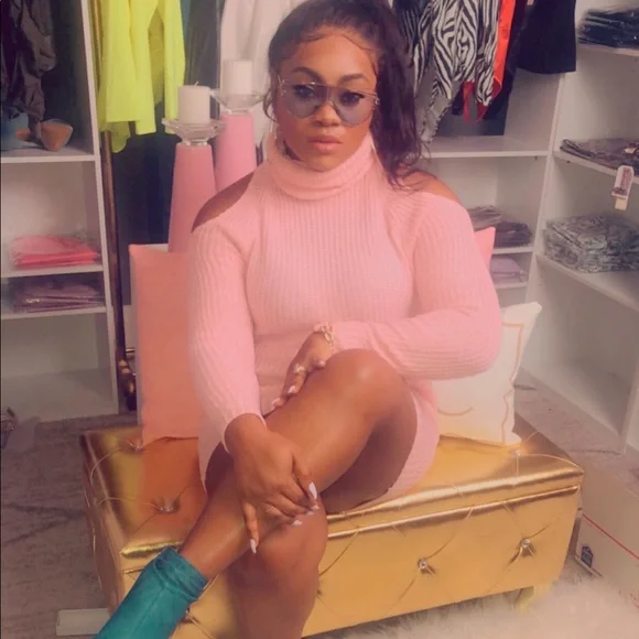 (Plus) Super Cute Sweater Dress💕 - Picture 2 of 3